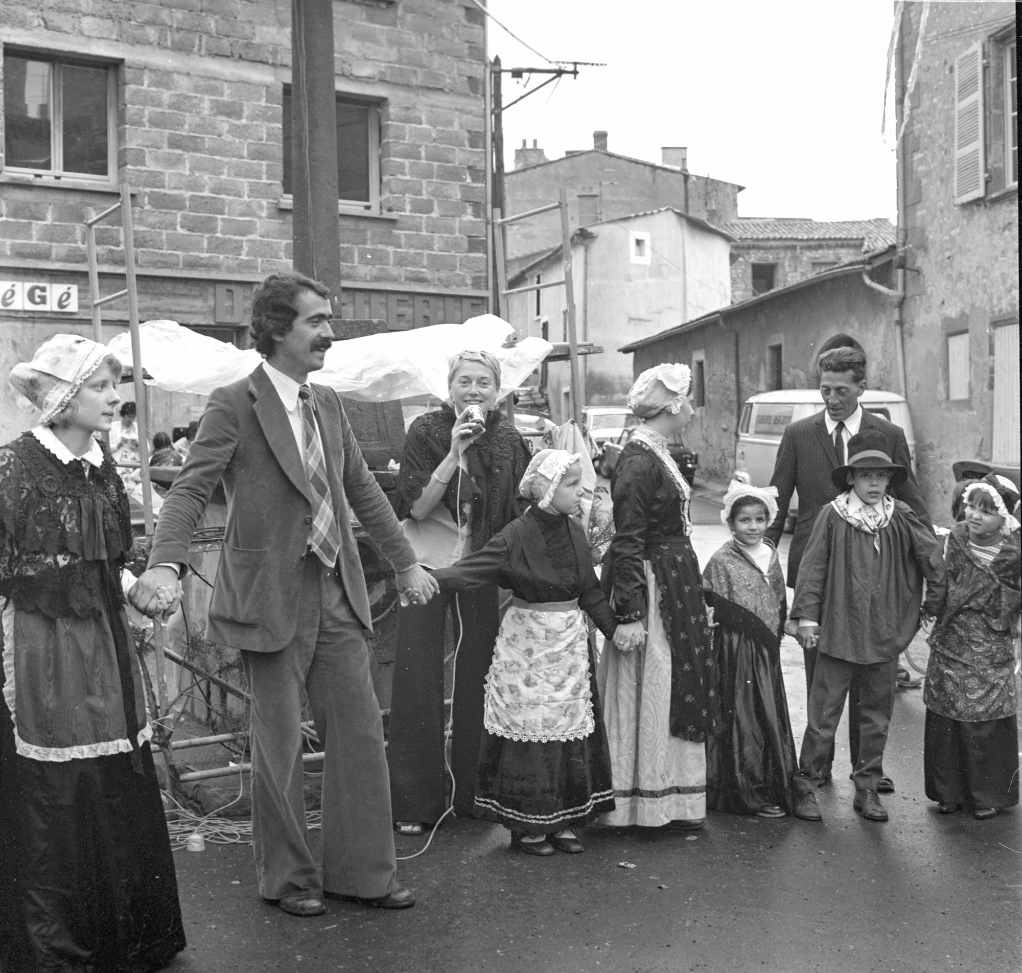 Le Chantou, groupe de danse folklorique, Mirefleurs, Avril 1973