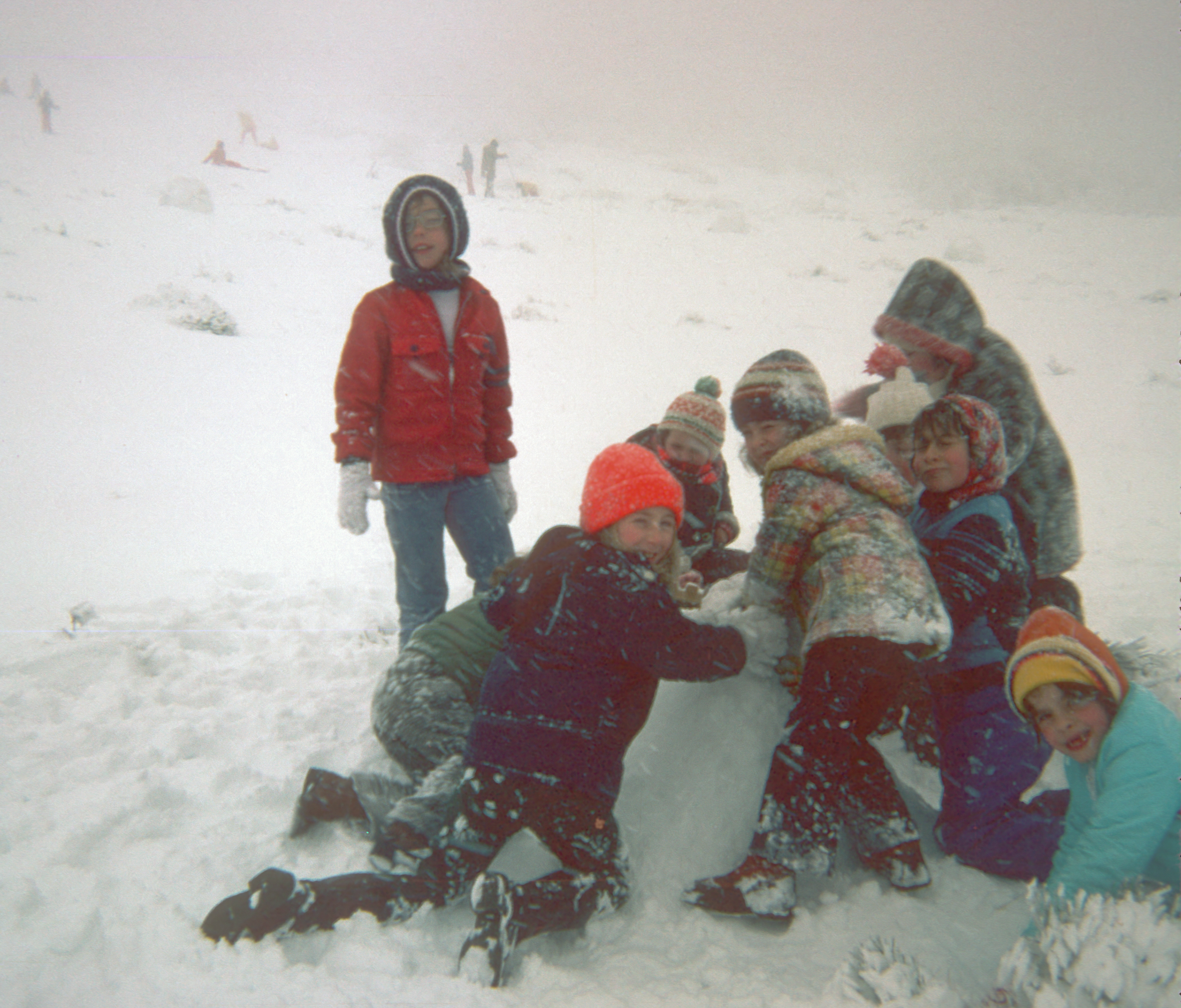 Chantou, sortie ski à Bagnols, février 1977