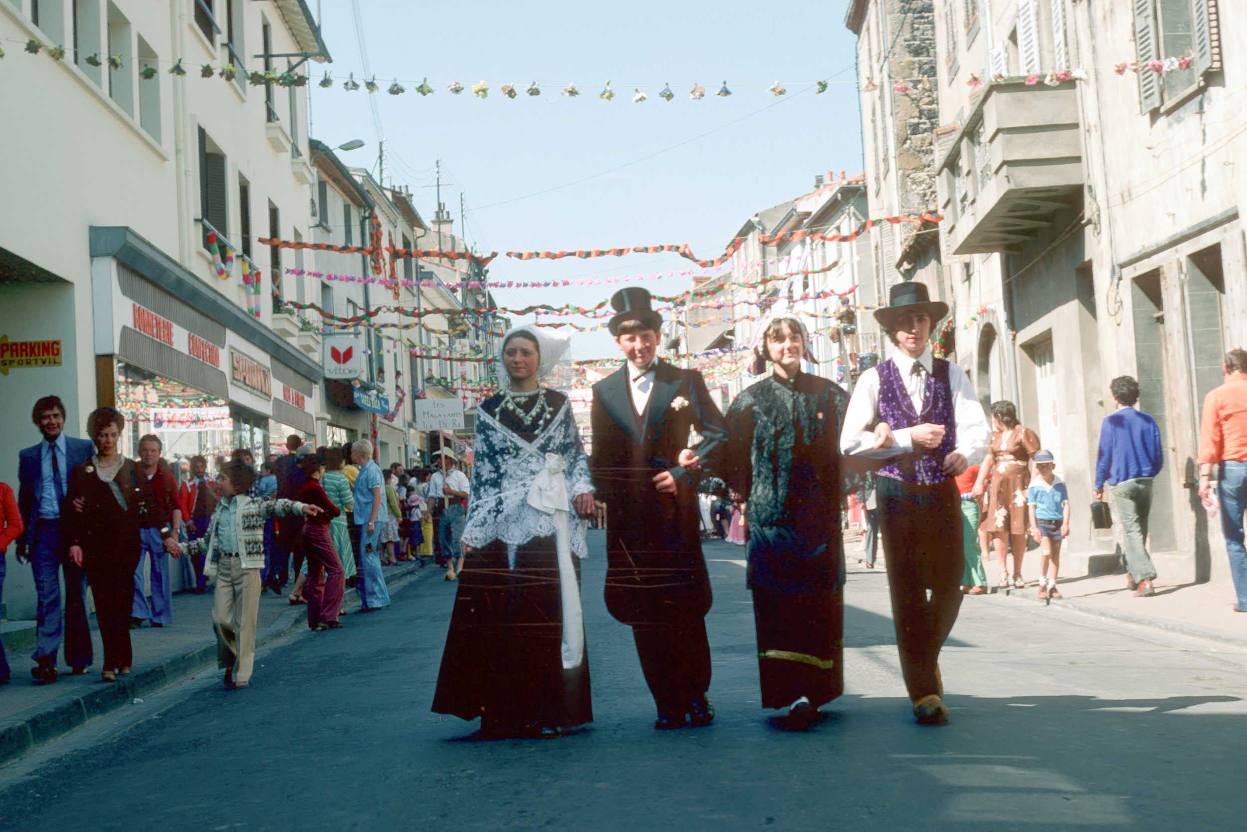 Cinquantenaire de Fédération des associations laïques, Les Martres-de-Veyre, juin 1977